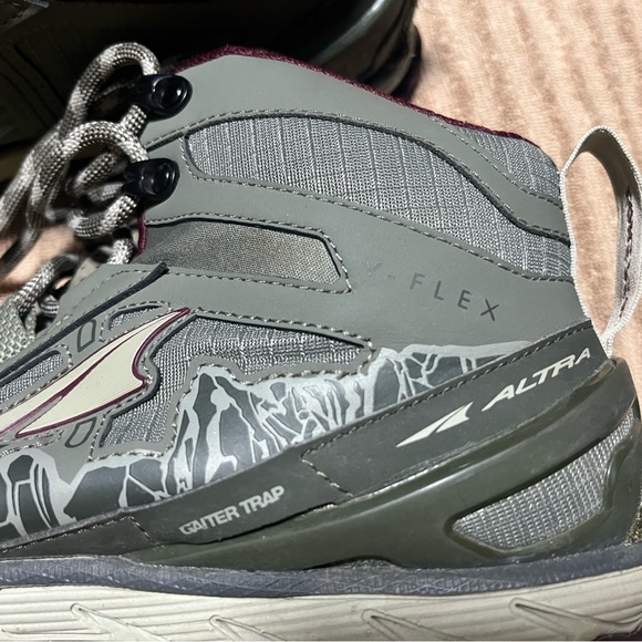 Altra Lone Peak Mid-Hiking/Running Shoes, 10 - Picture 10 of 12